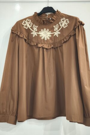 Camisa Cuello Alto